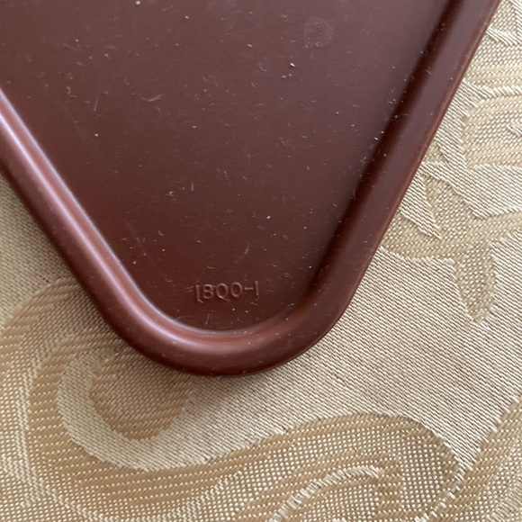 3 Tupperware in Brown Pie or Pizza Slice Keeper #1799-0 with Lid #l1800-3 - Picture 5 of 7